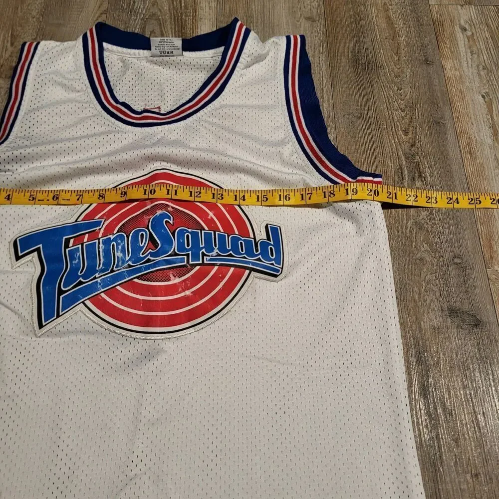 Space Jam Tune Squad Lola Bunny #10 Home Jersey Men's Size Small - Picture 5 of 8